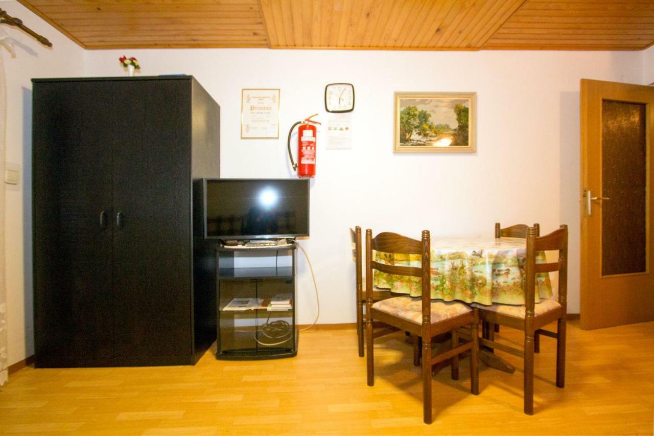 Zeleni Apartma Zrece Exterior photo
